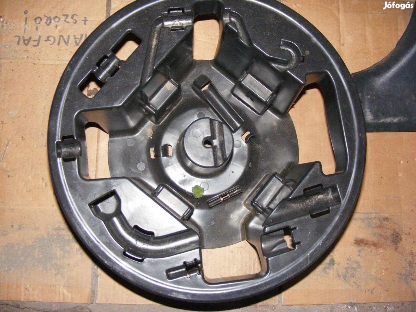 2003-as Fiat Stilo Pótkerék tartó