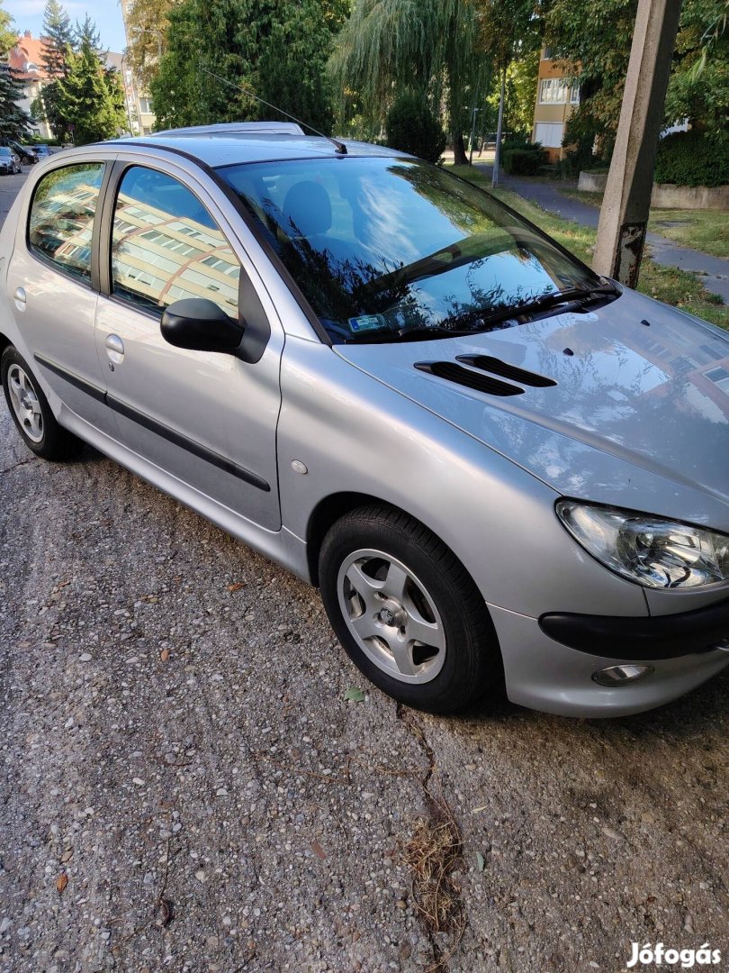 2004 Peugeot 206