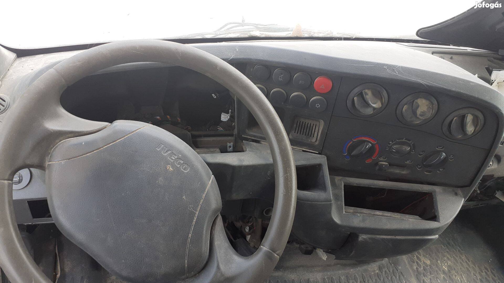 2004-es Iveco daily bölcső alsó lemez