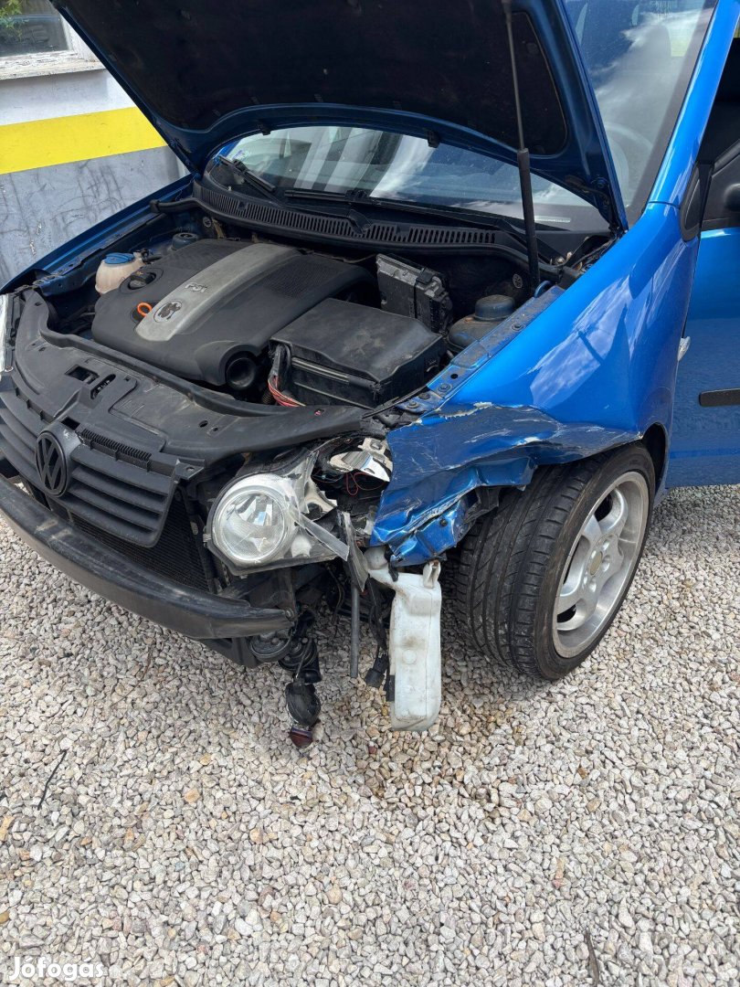 2004 vw polo (9N) sérült