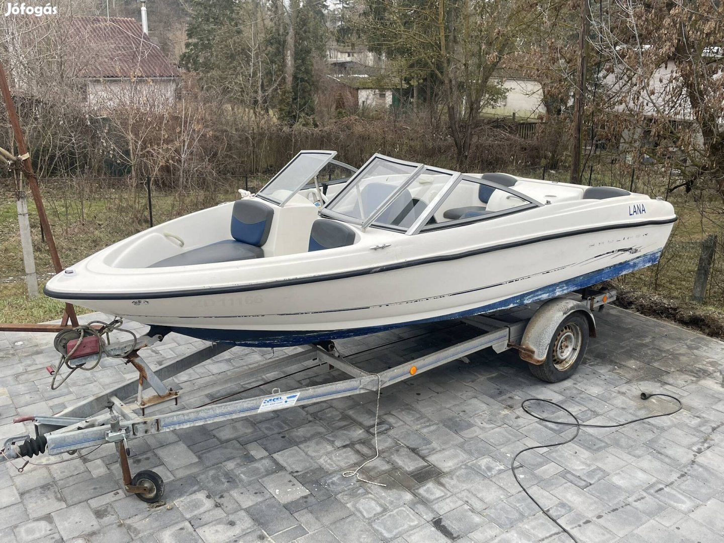 2005 Bayliner 175 BR Orrkiülős motorcsónak, futóval