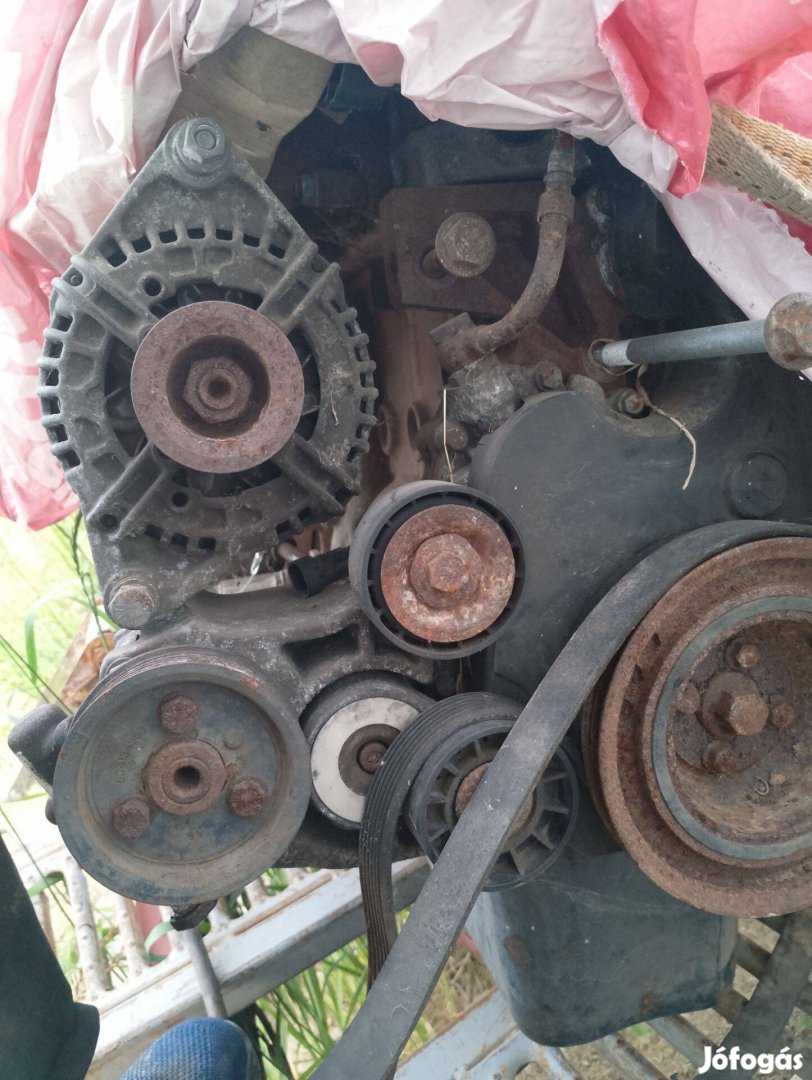 2005 Iveco daily 2.3 motor F1AE0481M ,hengerfej eladó