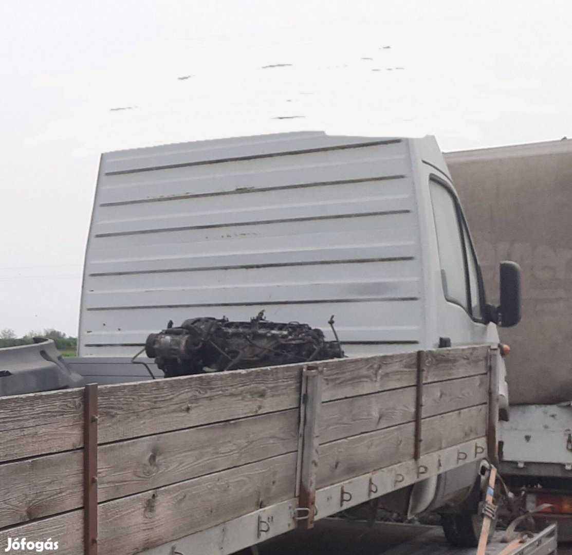 2005 Iveco daily hosszú tükör 17rublikás