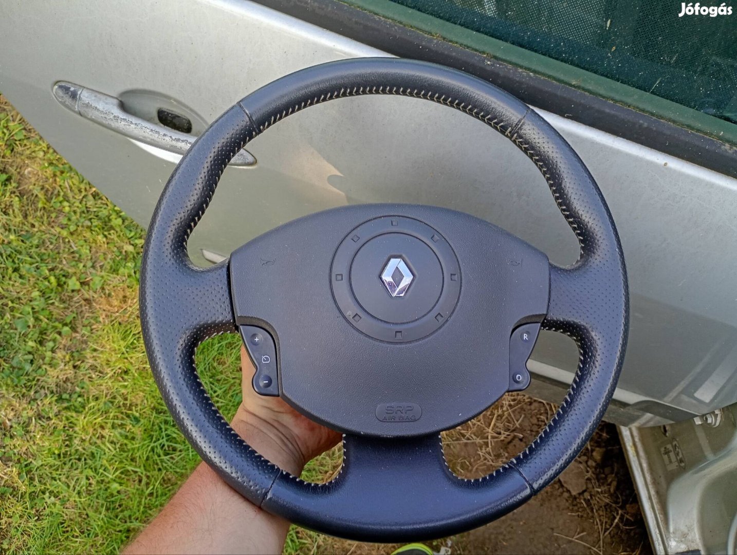 2005 Renault Scenic bőrkormány légzsákkal
