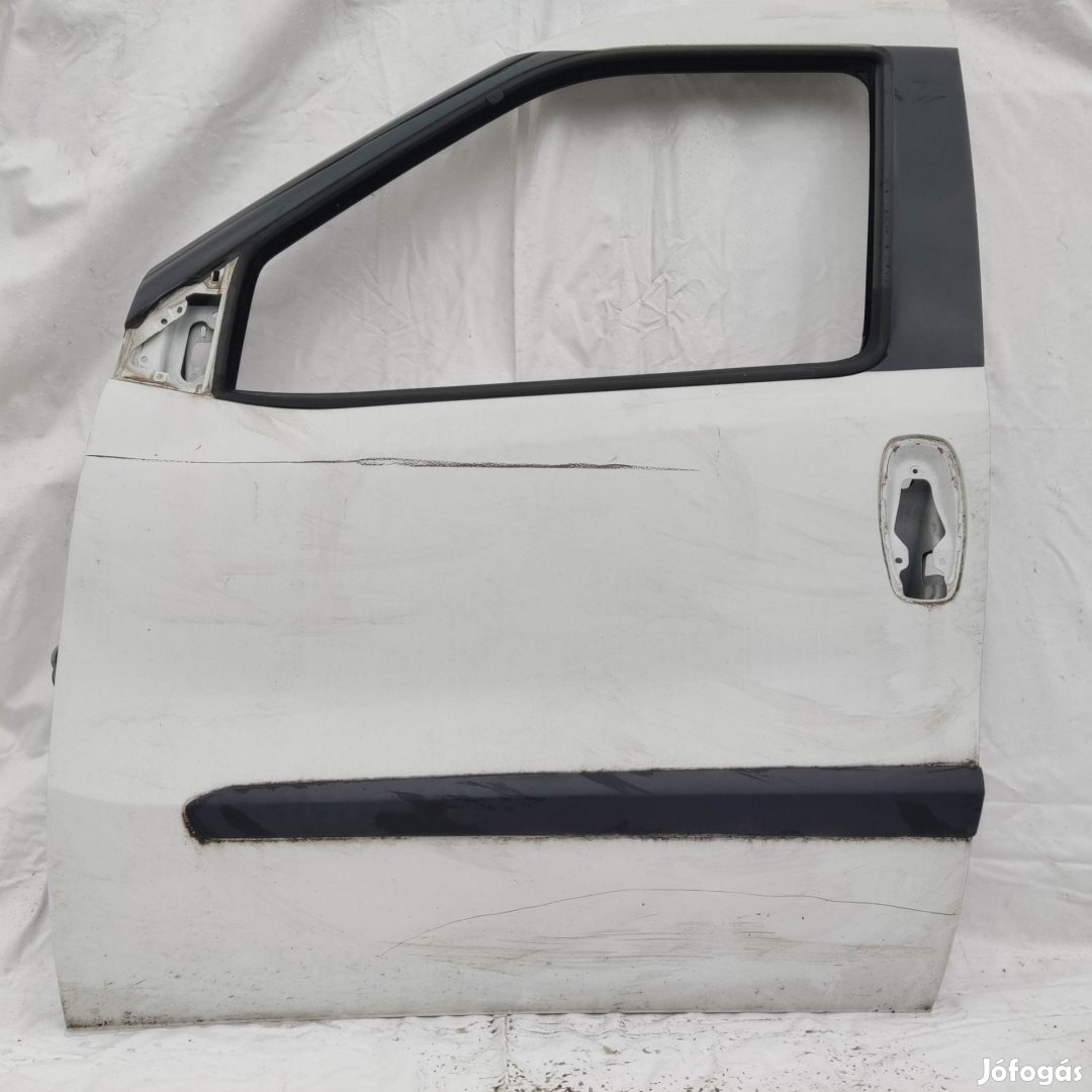 200666 Fiat Doblo 2009-2022 bal első ajtó, a képen látható