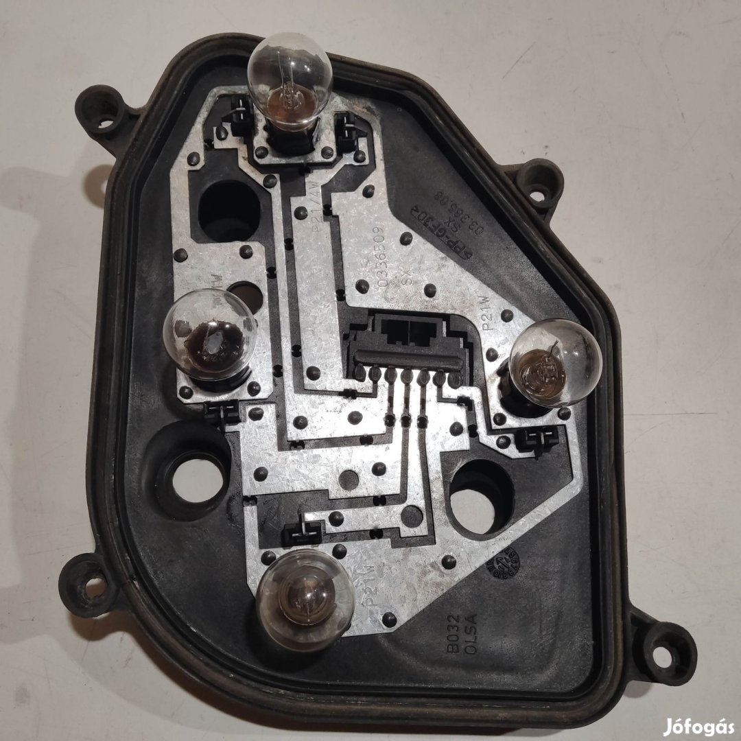 200687 Fiat Stilo 5 ajtós 2003-2007 bal hátsó Izzó foglalat 51735222