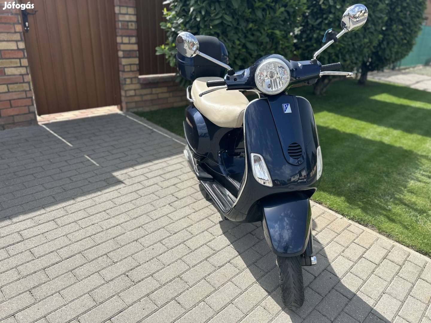 2006 Vespa Lx 125 robogó magyar okmányokkal 