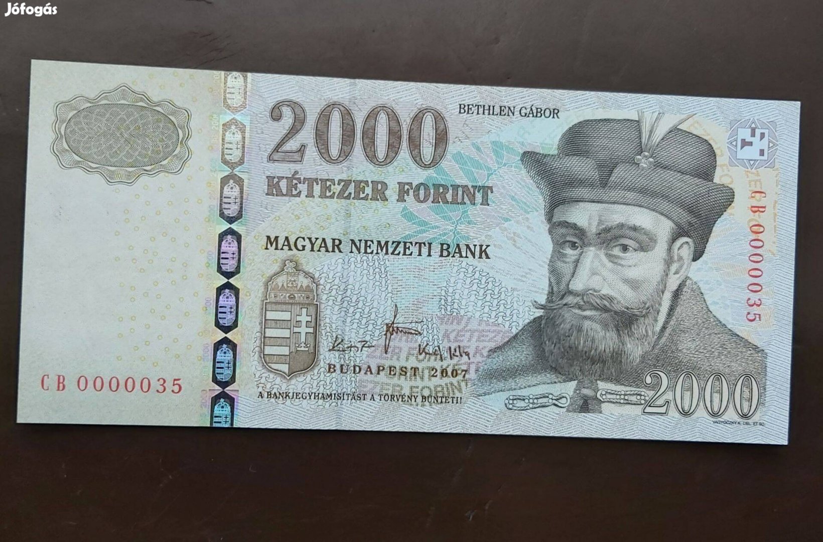 2007 CB Unc 2000 forint alacsony sorszámú