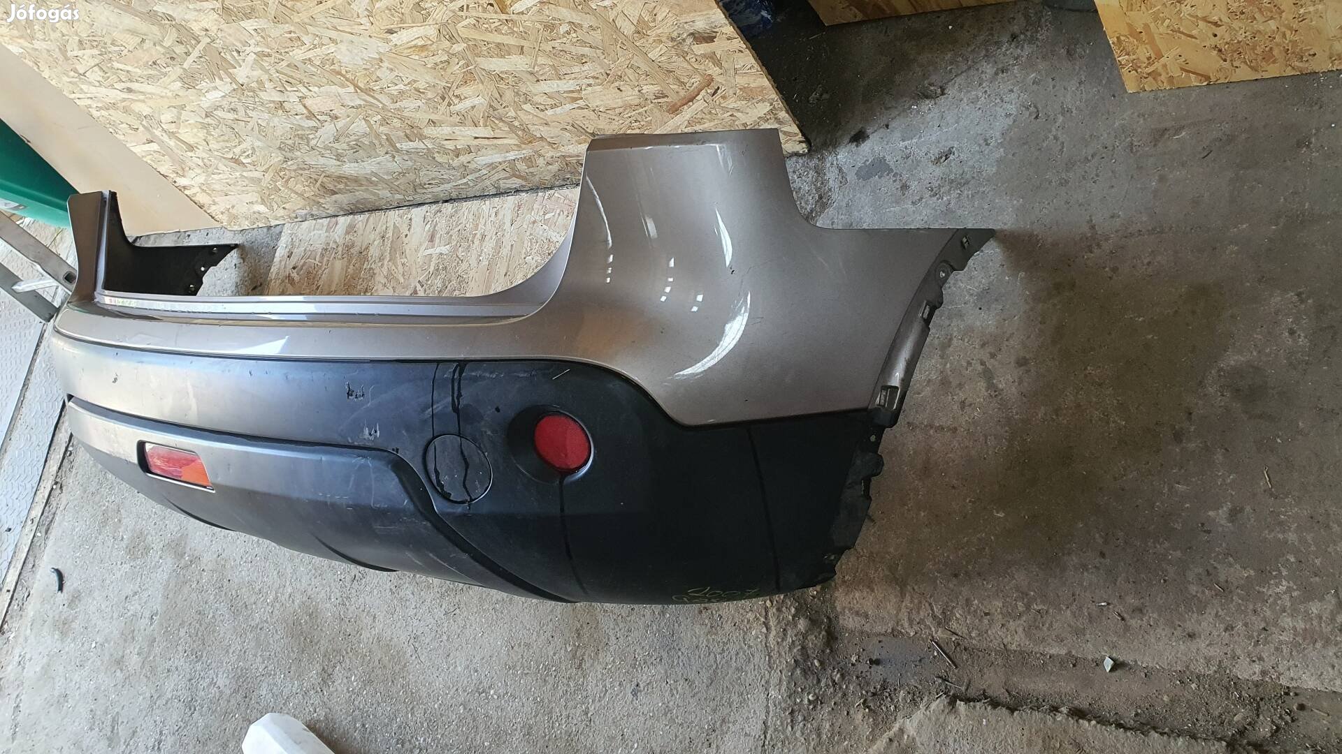 2007 Nissan Qashqai 23.06.01 hátsó lökháritó barna