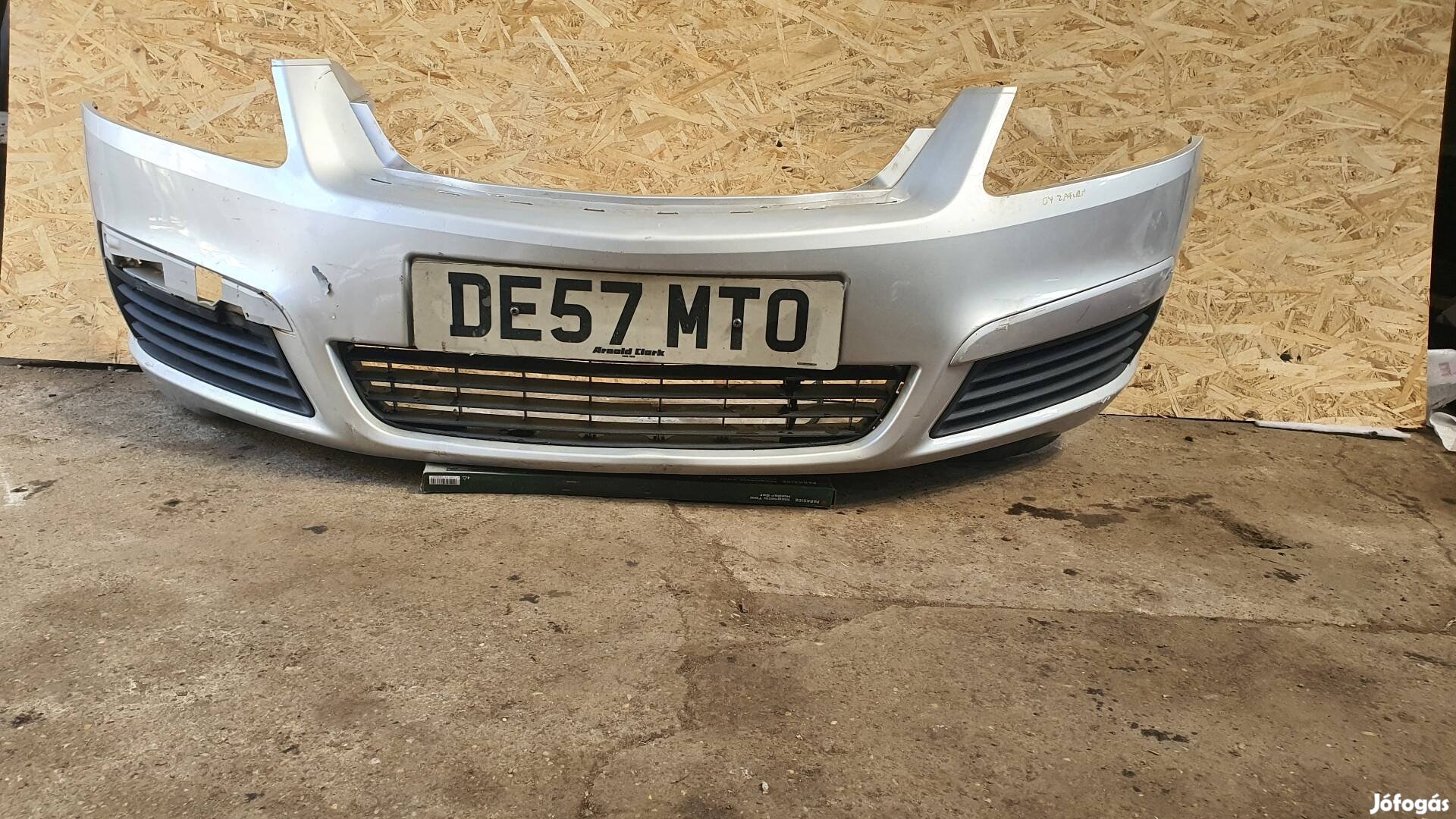 2007 Opel Zafira Első lökháritó hiányos 24.06.05