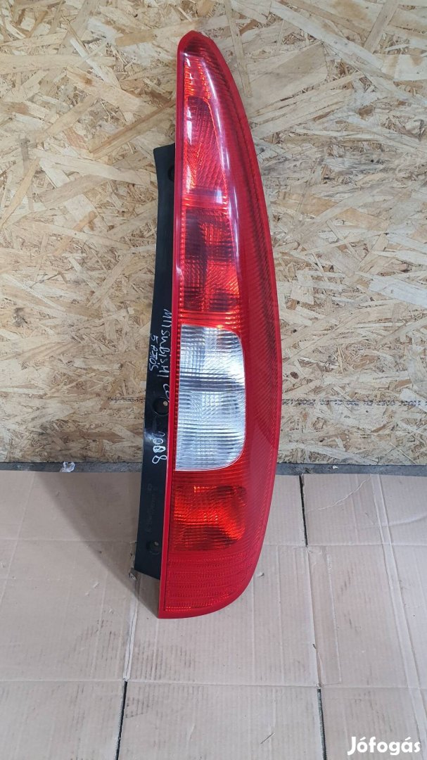 2008 Mitsubishi colt jobb oldali hátsó lámpa