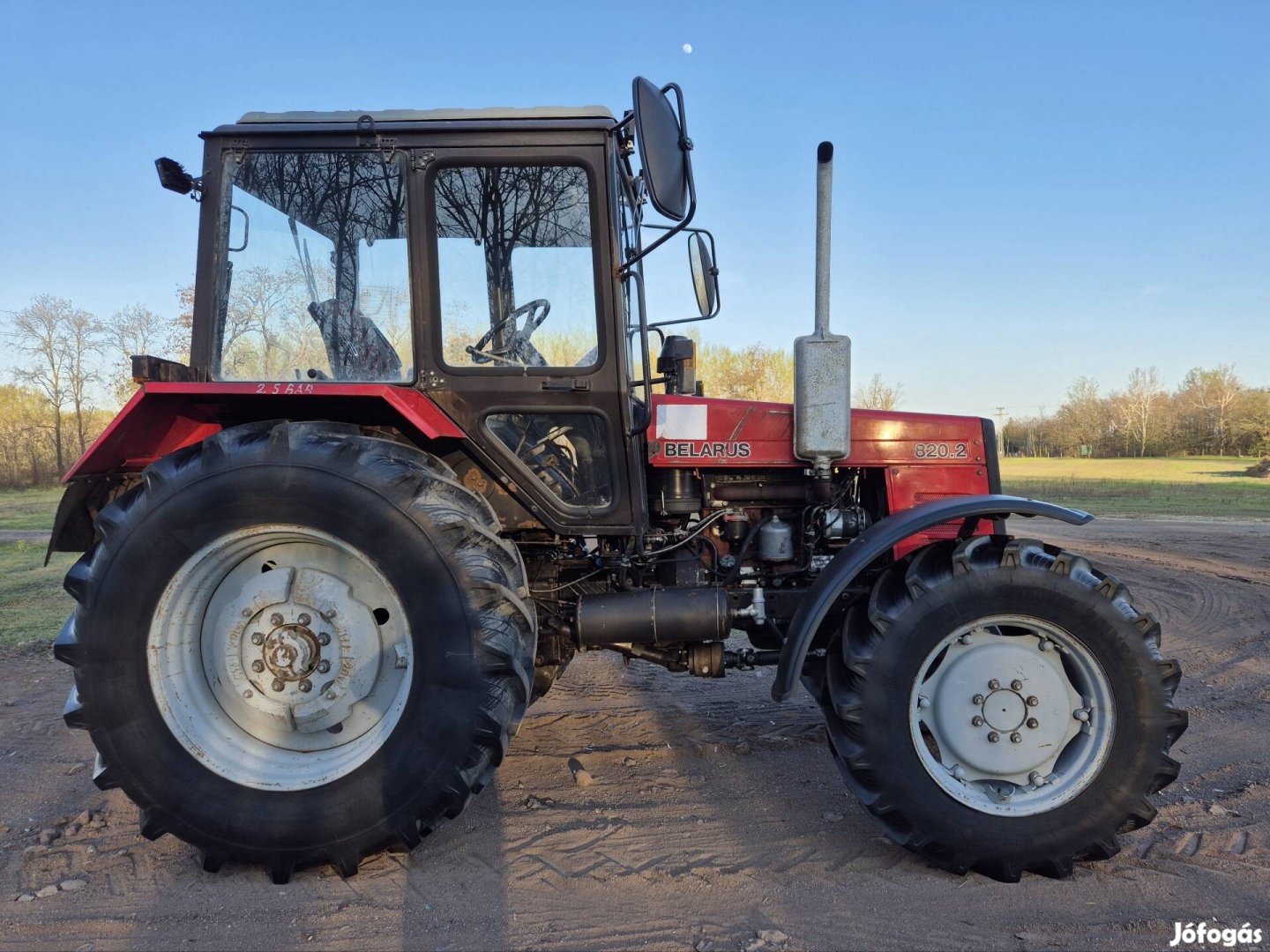 2008 Mtz 820.2 traktor Új Taurus gumikkal 
