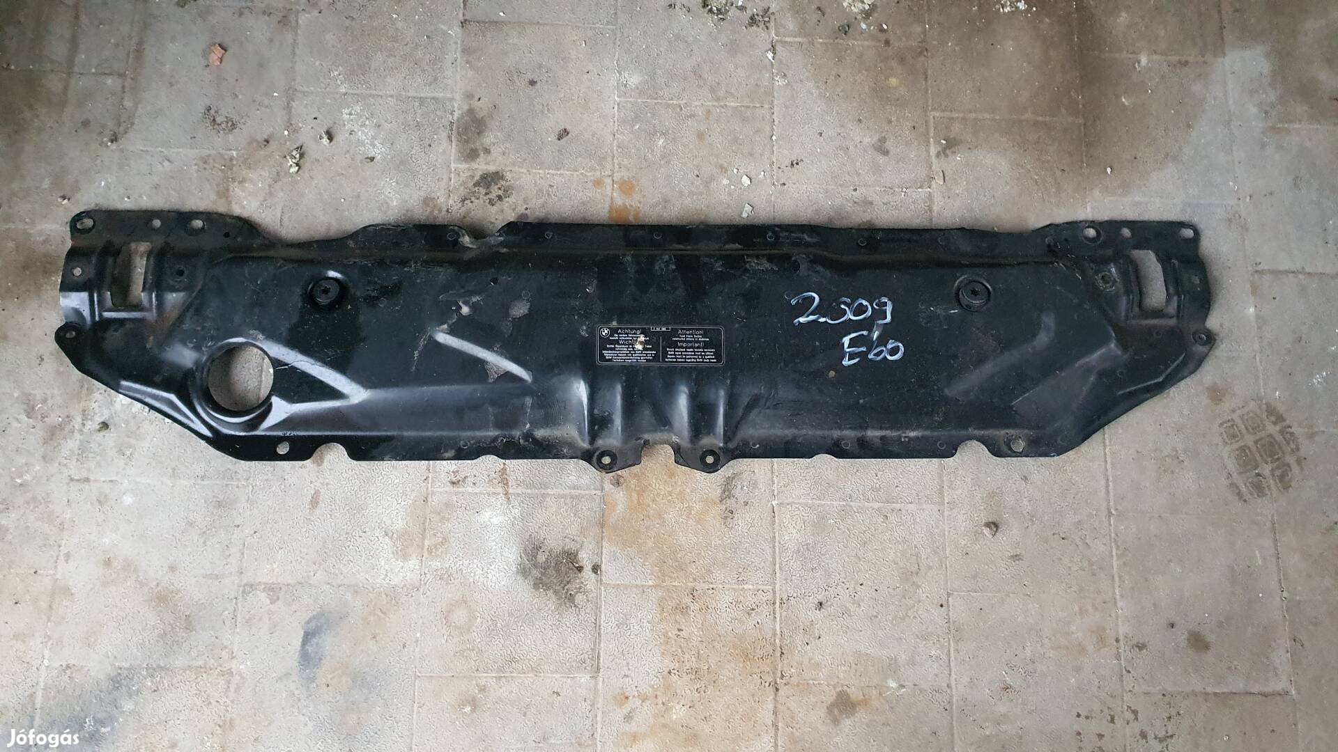 2009 BMW E60 homlokfal  24.12.20