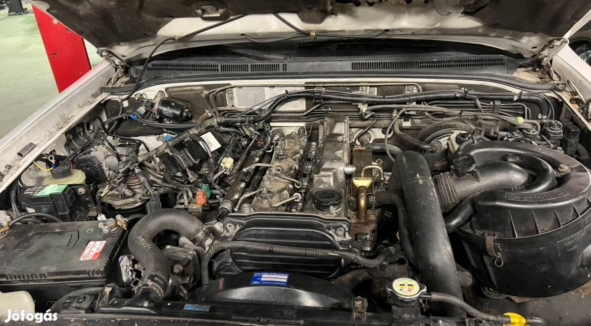 2009 Ford Ranger 2.5tdci bontott motor alkatrészek