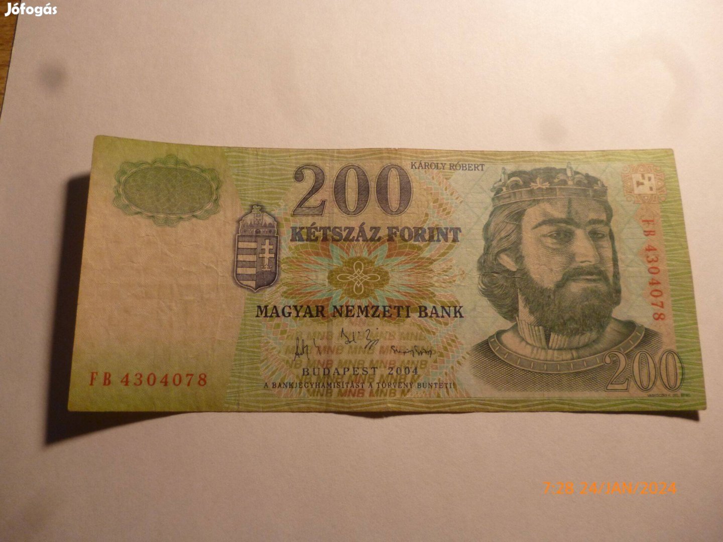 200 Ft-os papírpénz 2004