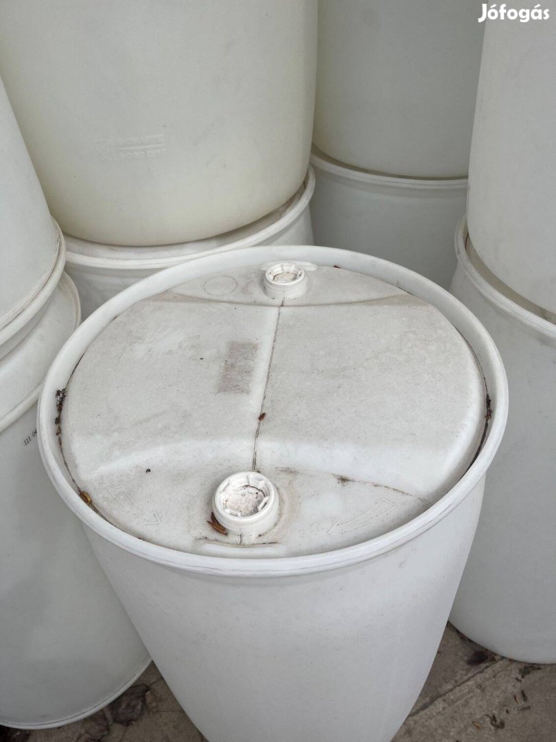 200 L-es élelmiszeripari hordó