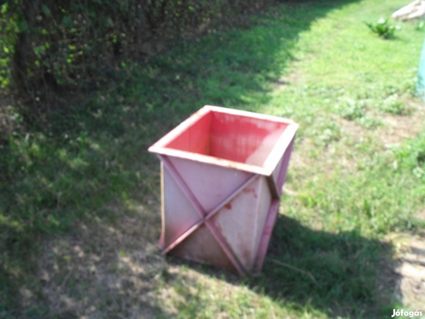 200 l es hegesztett PVC kád