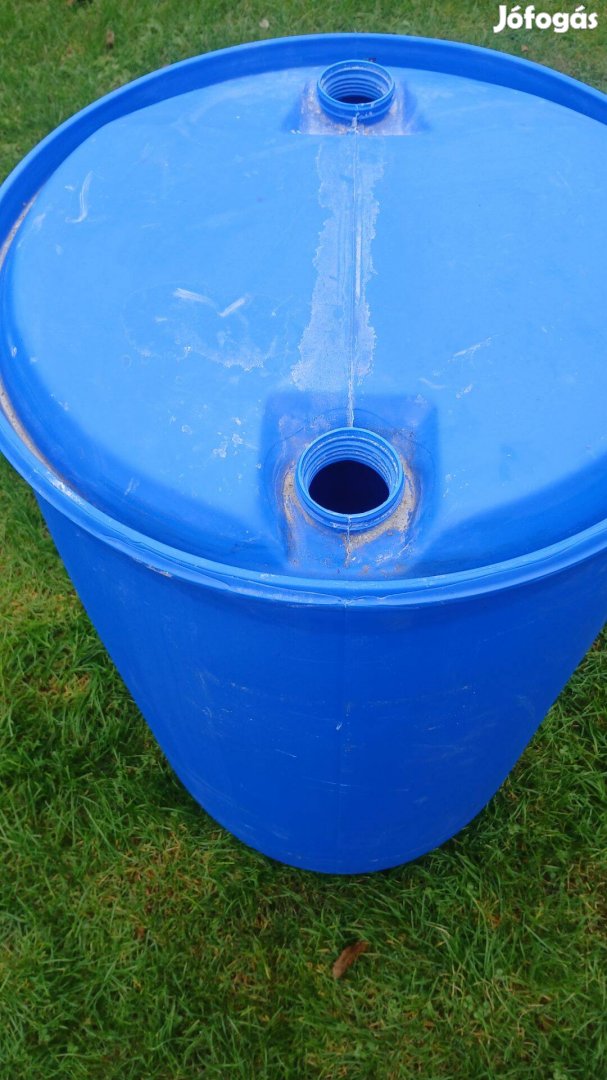 200 l műanyag hordó eladó