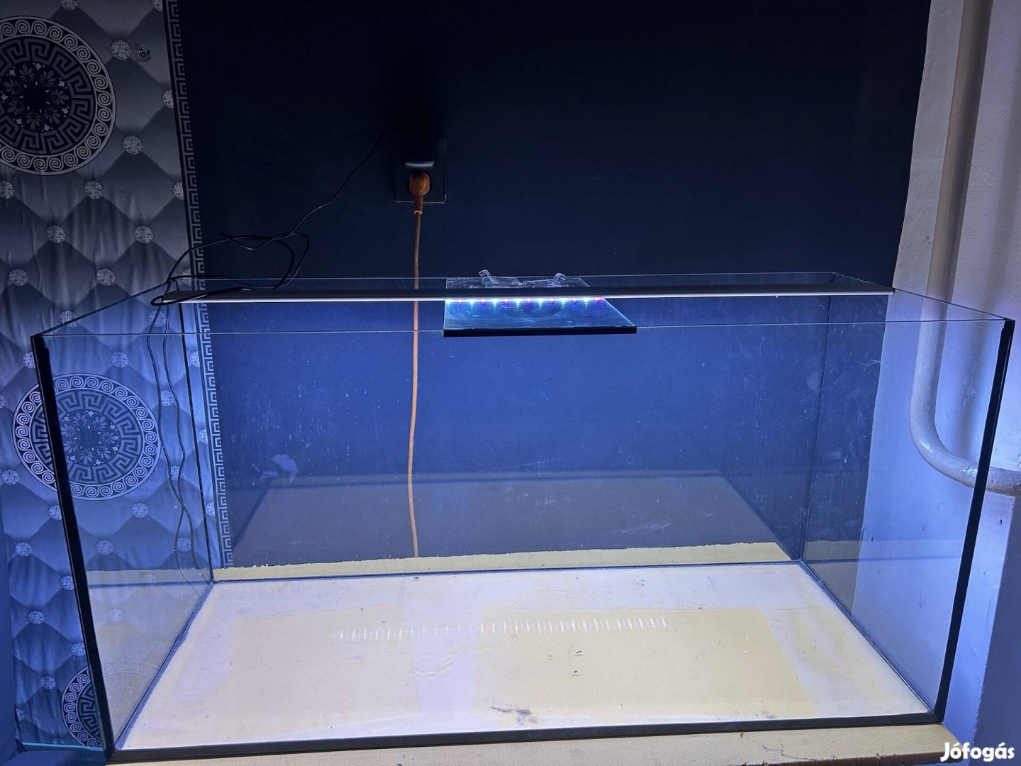 200 literes akvarium