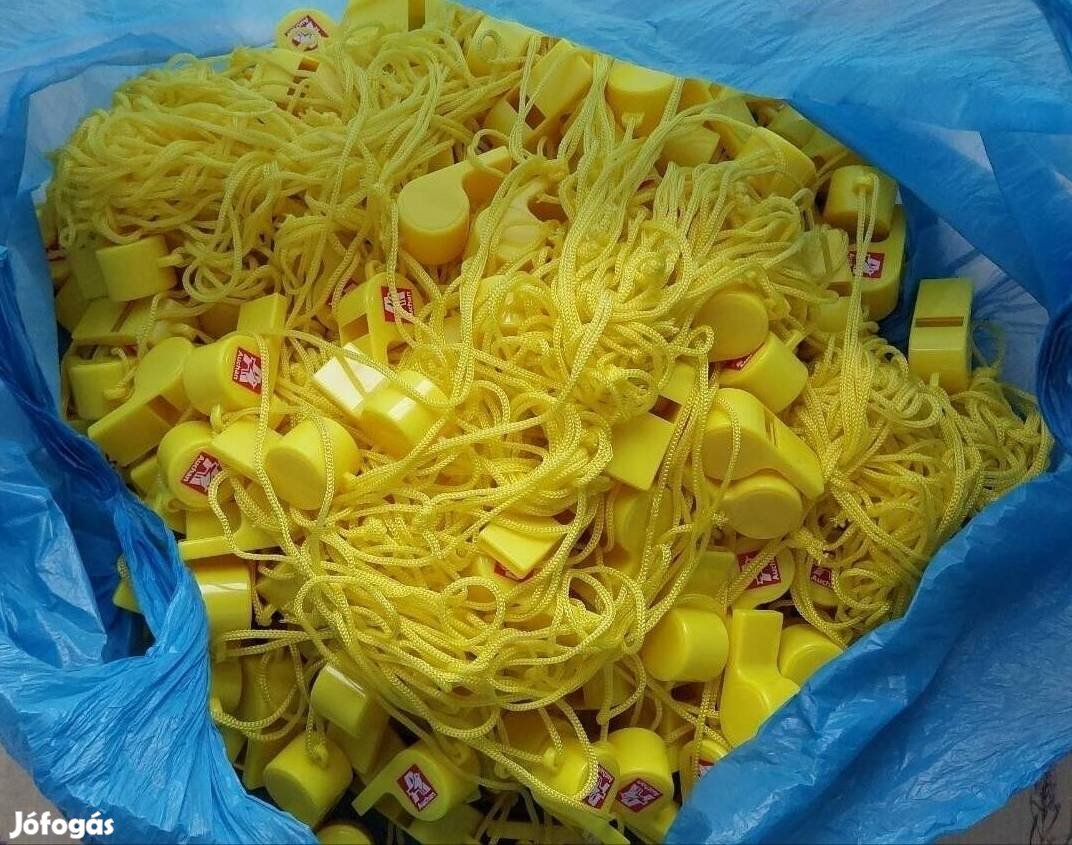 200db műanyag síp eladó