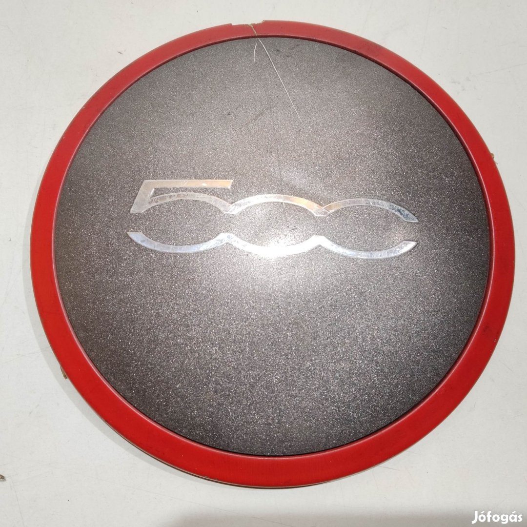 201080 Fiat 500 2007- felni közép kupak, a képen látható sérüléssel