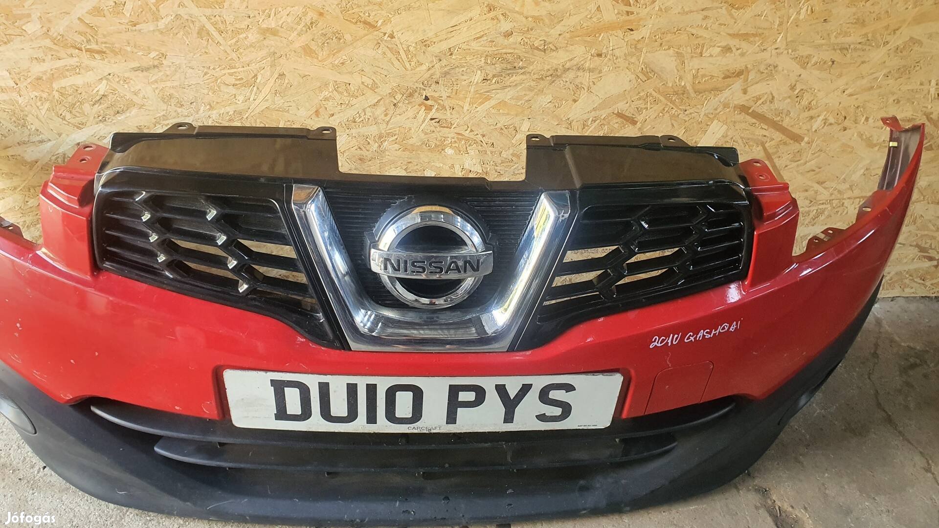 2010 Nissan Qashqai első lökháritó  24.08.21