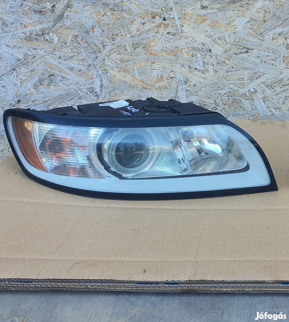 2010 Volvo V50 jobb első fényszóró 25.06.30.A.E.21p