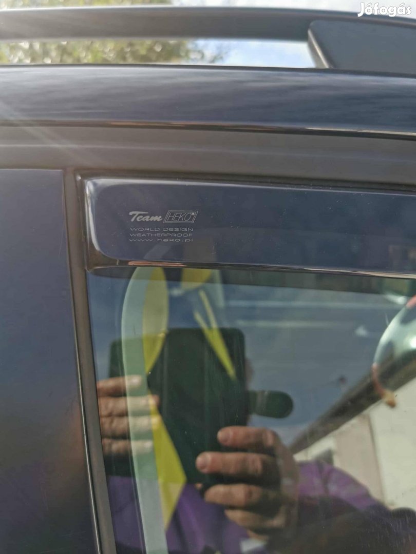 2010es vw turan szél terelő szett