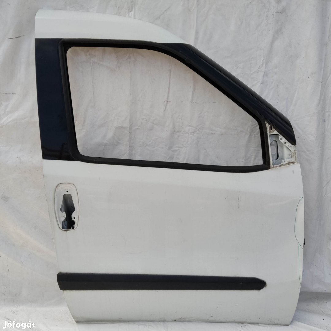 201194 Fiat Doblo 2009-2022 jobb első fehér színű ajtó,a képen