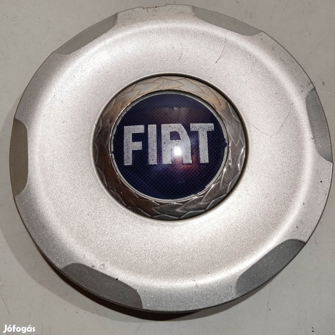 201264 Felni Stilo 17"-os alufelni közép kupak 50901050 , 50901044