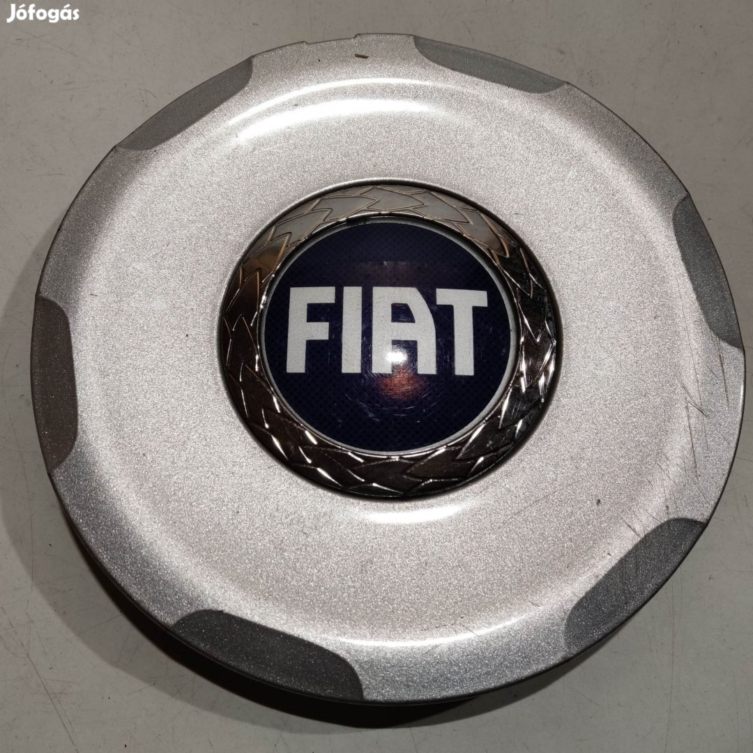 201266 Felni Stilo 17"-os alufelni közép kupak 50901050 , 50901044