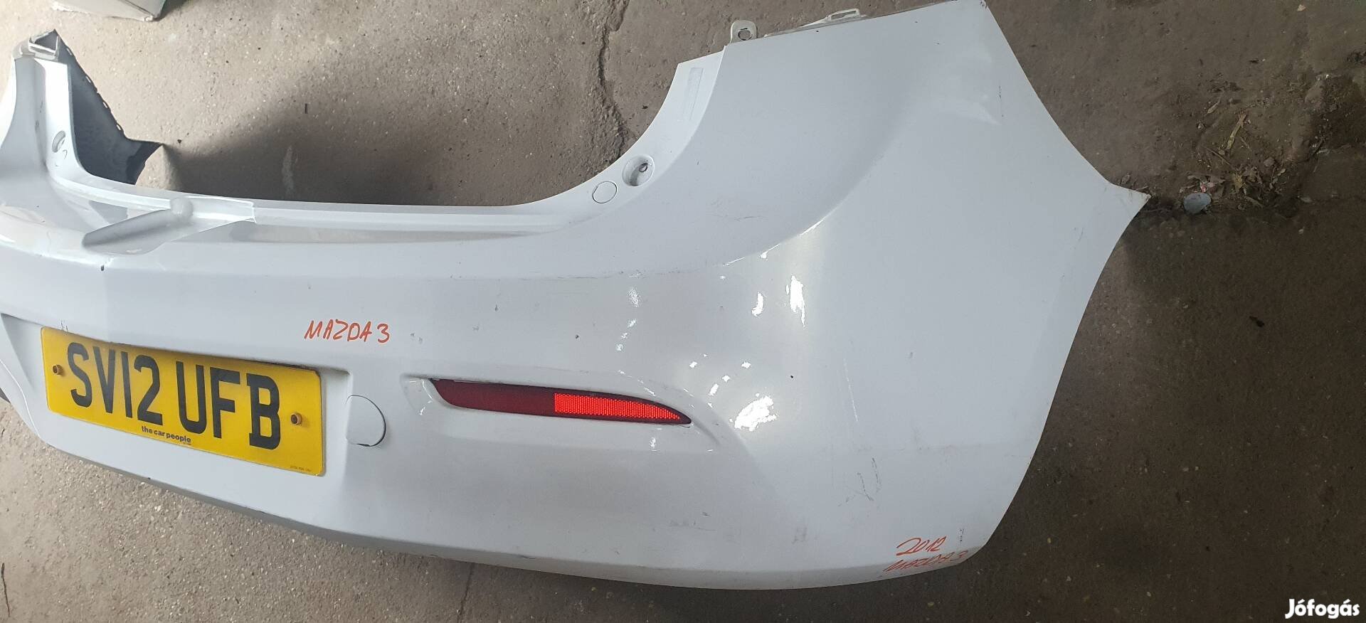 2012 Mazda3  5 ajtós  Hátsó lökháritó 25.07.04