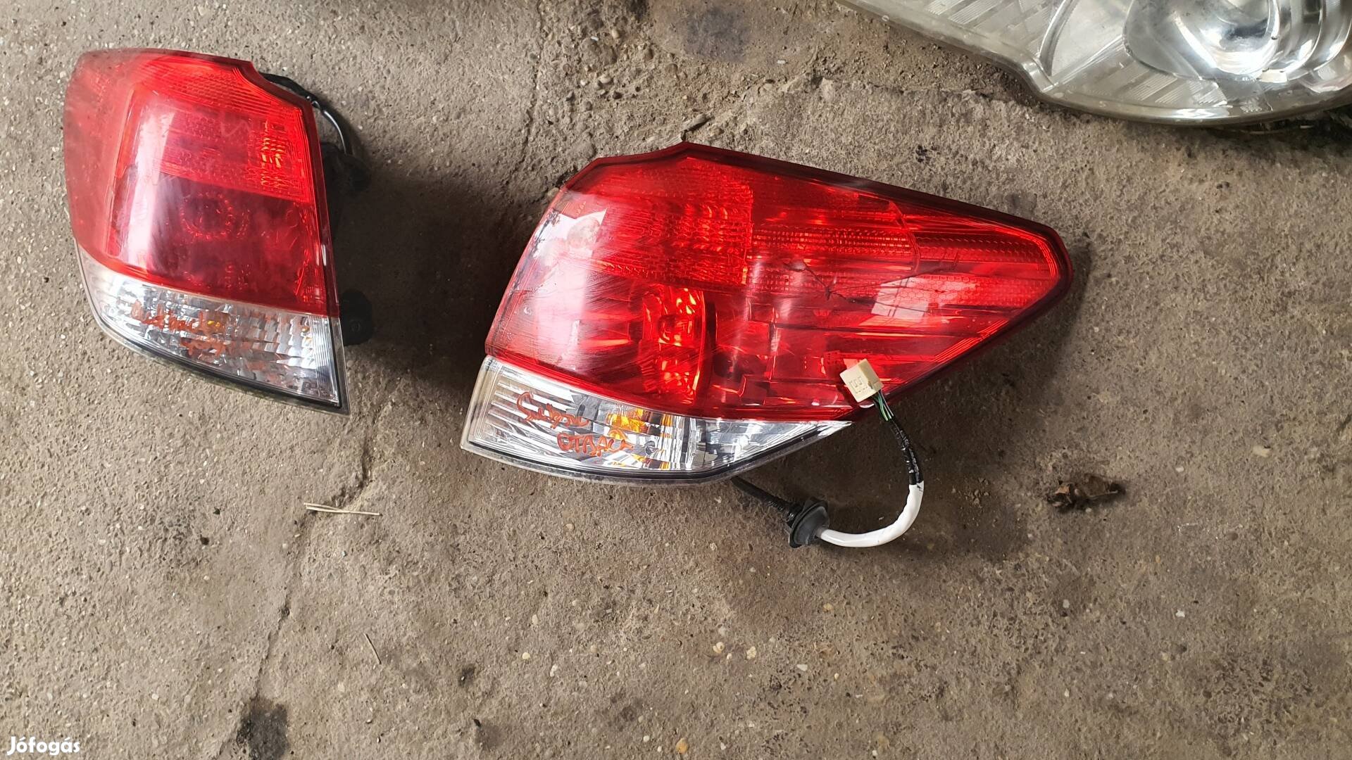2012 Subaru Outback 2.0 dízel 22.10.24  csomagtér ajtó