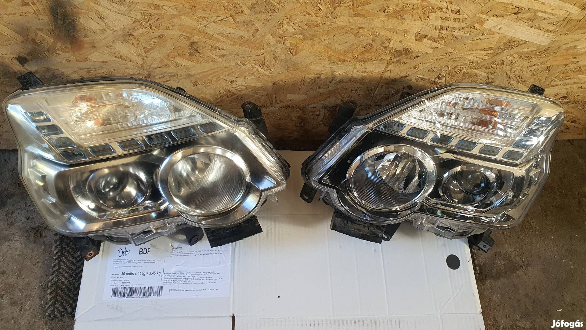 2013 Nissan Qashqai xenon fényszóró 24.10.07
