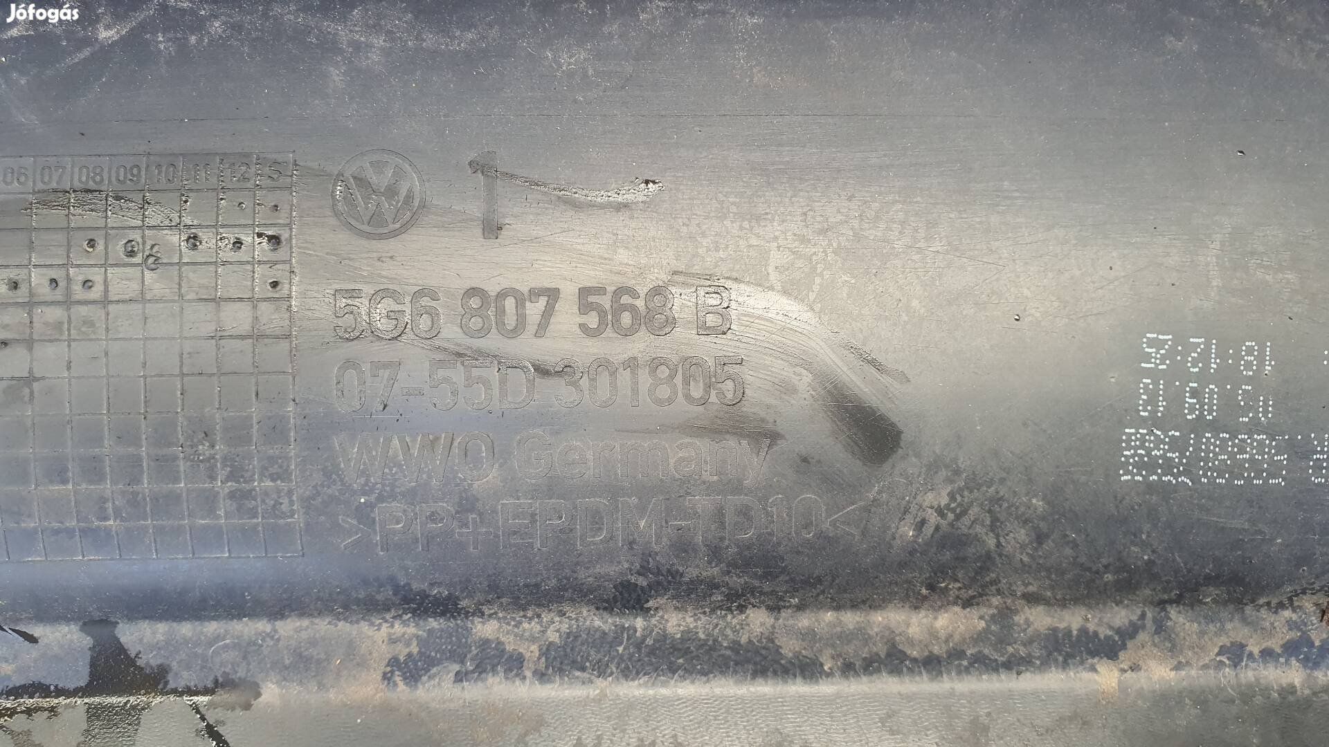 2016 VW Golf7 hátsó lökháritó ferdehátú 23.04.26