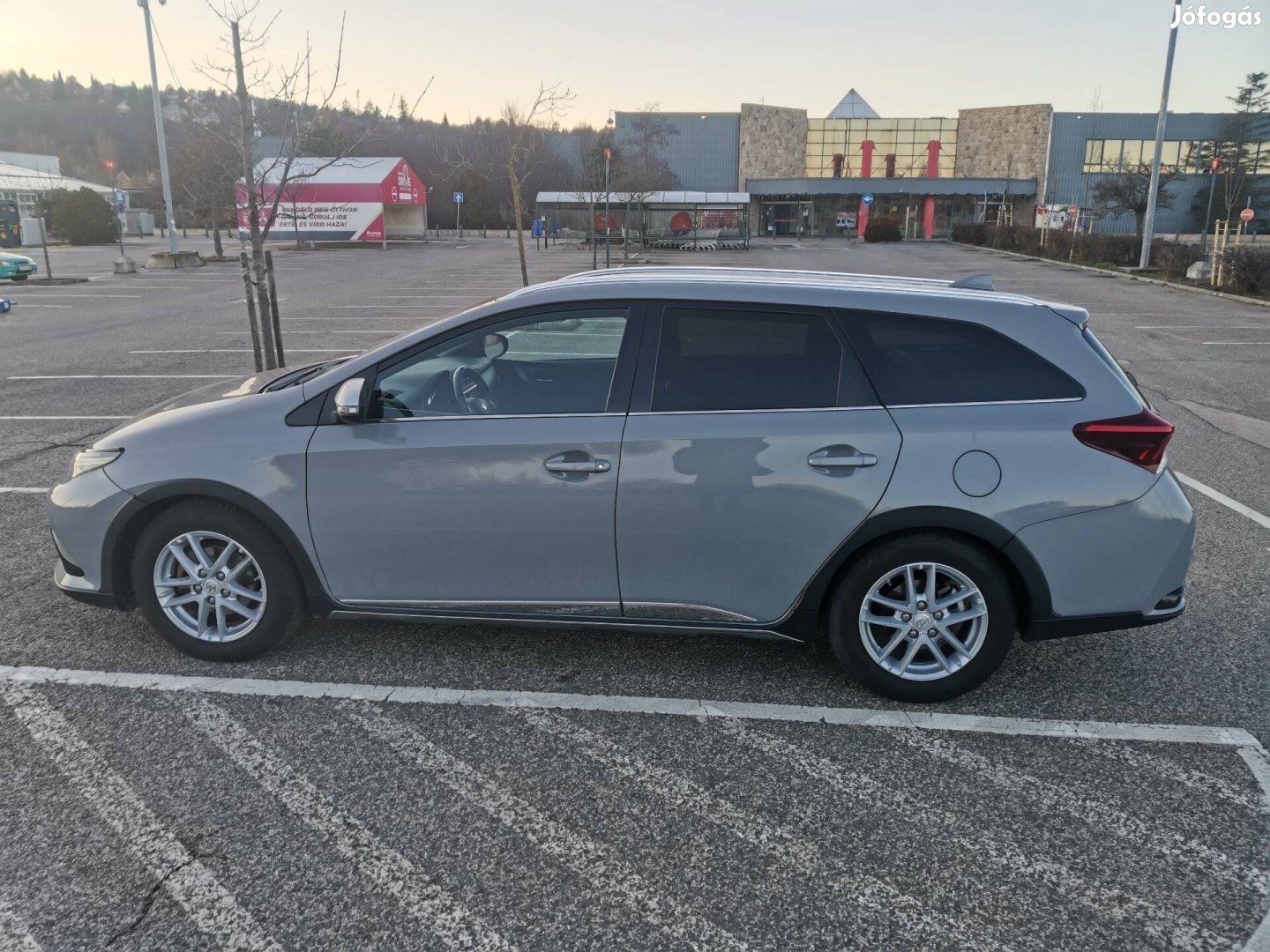 2017 es évjárat Toyota Auris kombi Freestyler 1.6 v ti Lpg