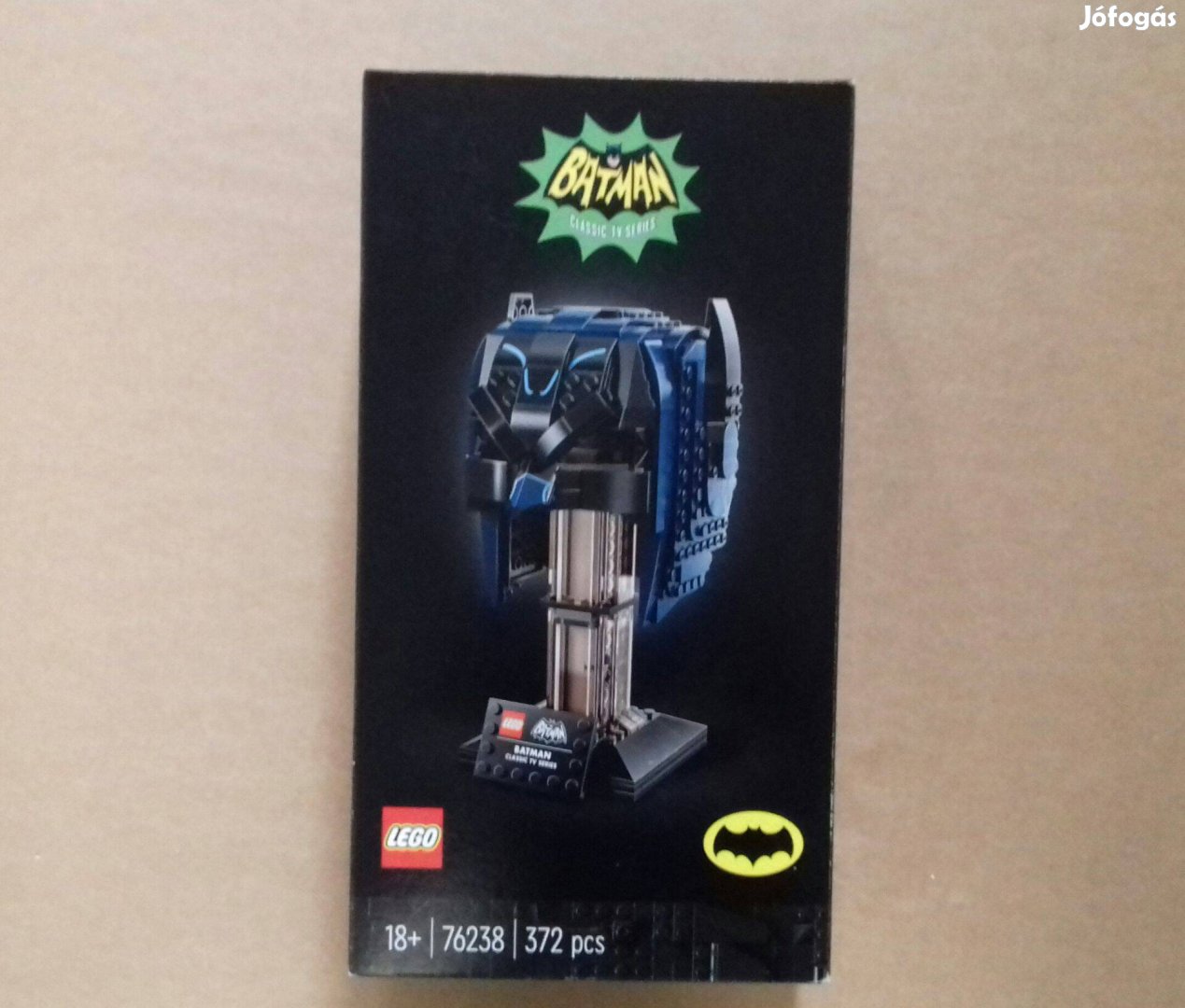 2021: Bontatlan Classic TV LEGO Super Heroes 76238 Batman csuklya után