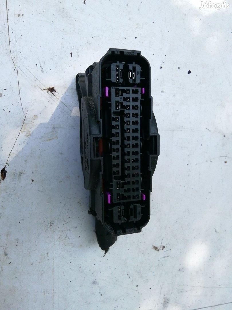 202270 Jeep Compass 2017-  Abs elektromos csatlakozó P04726567AH ,