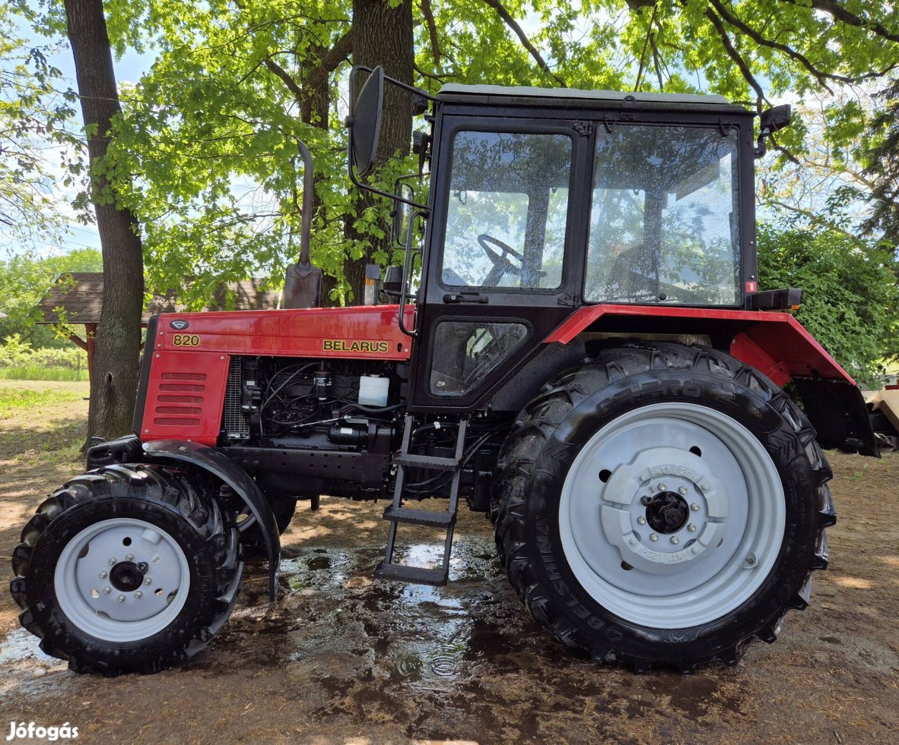 2022 Mtz 820 traktor 87 üzemóra 
