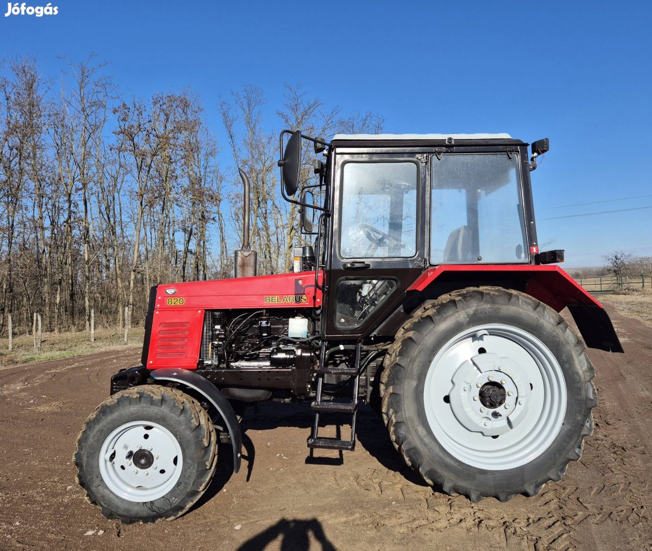 2022 Mtz 820 traktor szinte Új 87 üzemóra 