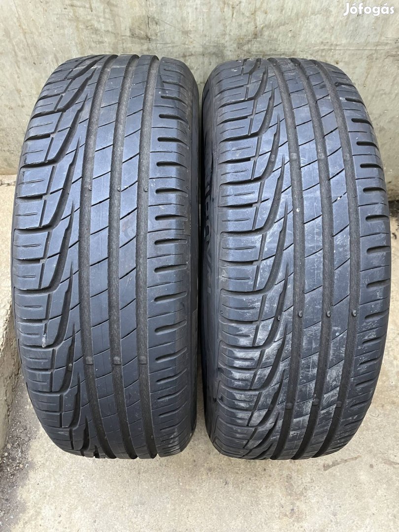 2022 nyári 215/60 r17 2db uniroyal gumi