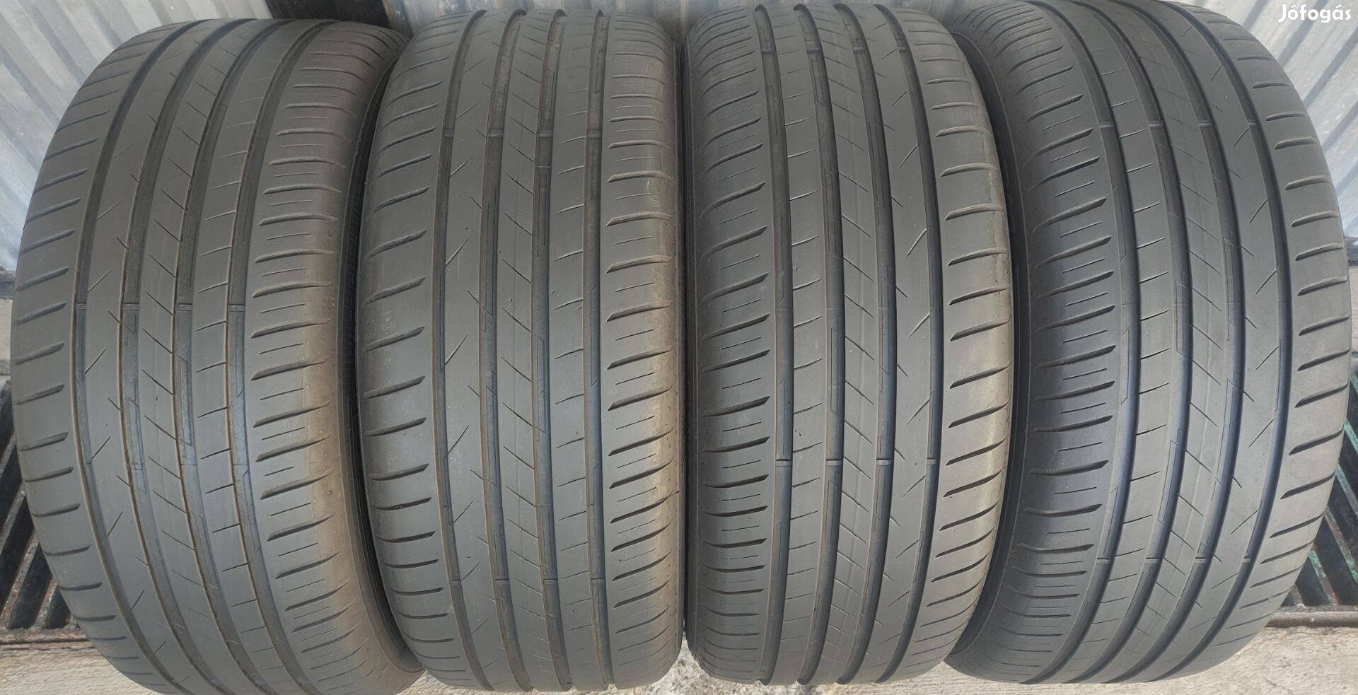 2022es Vredestein 225/45 R17 225/45R17 nyári gumi CA69dB ~ fél áron!