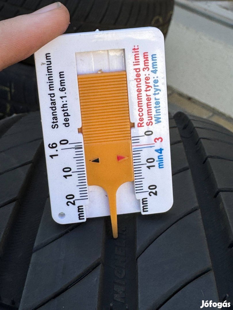 2023-as 195/60 R18 Michelin nyári gumi szett. 7mm