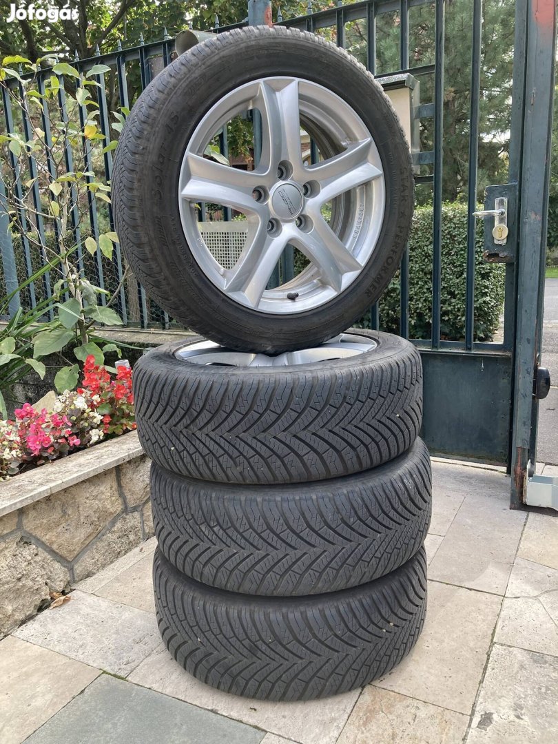 2023-as, Négyévszakos, 205/55/r16 + Anzio felnik! Egyben: 120e Ft.