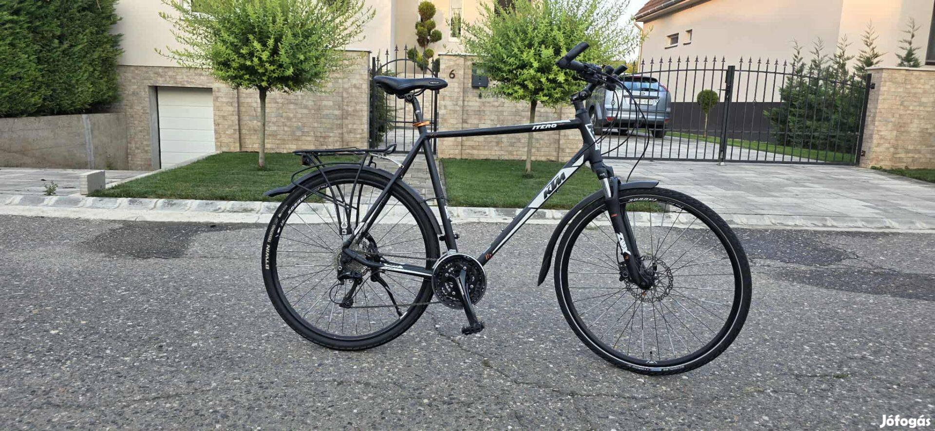 2024 ktm itero 28-as férfi cross trekking kerékpár (XL)