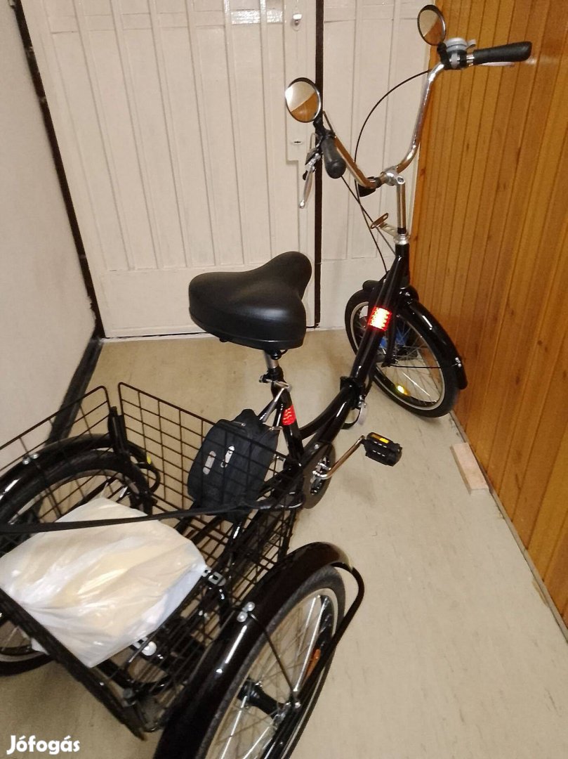 2025-ös háromkerekű kerékpár ár alatt eladó Összecsukható!