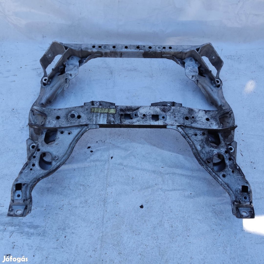 202615 BMW 3 E90, E91 2005-2011 első segédalváz (bölcső)