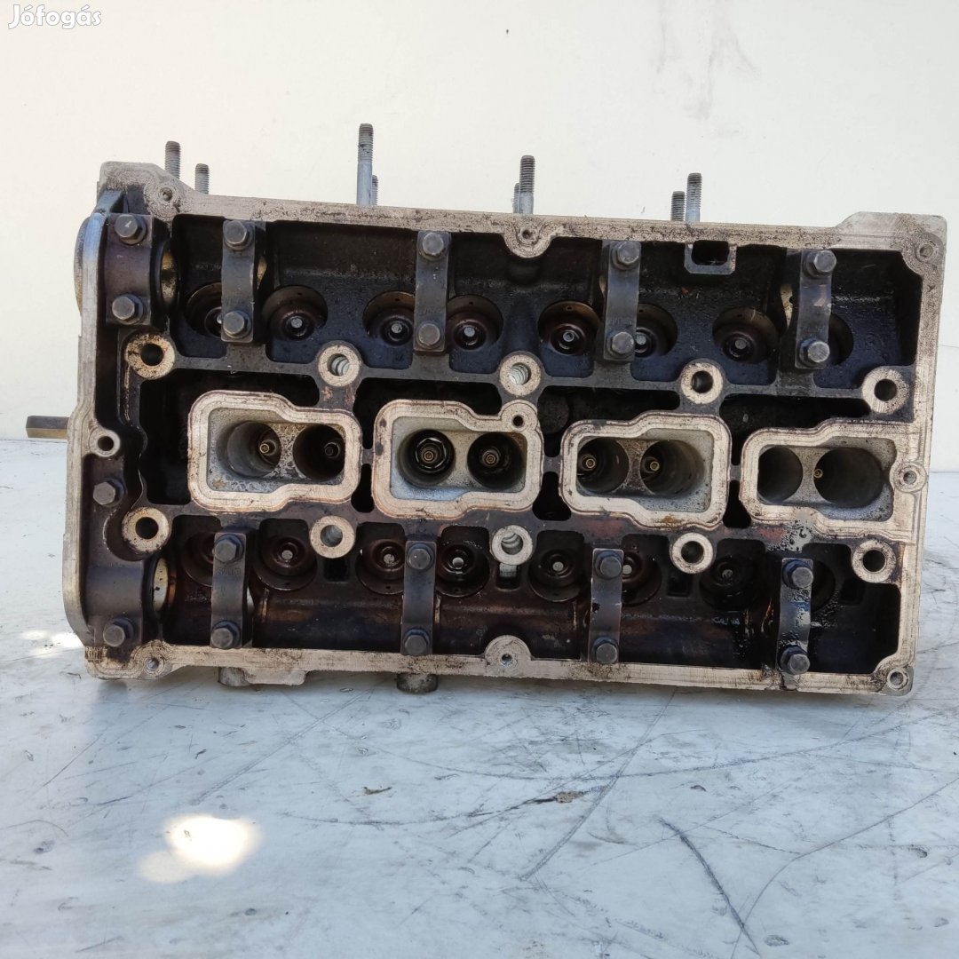 202621 Alfa Romeo 147 1,6 16v benzin 105 Le hengerfej, egy szelep