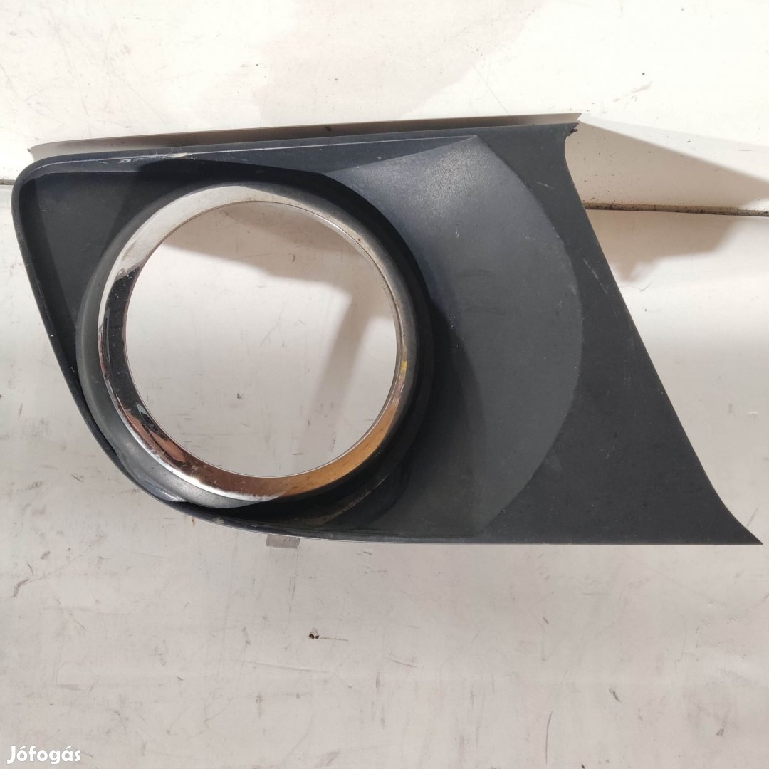 204696 Alfa Romeo 159 2005-2011 jobb ködlámpa keret 156057613