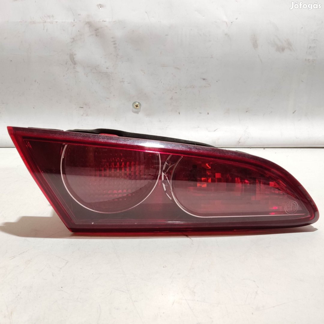 205381 Alfa Romeo 159 bal hátsó belső lámpa 50504822